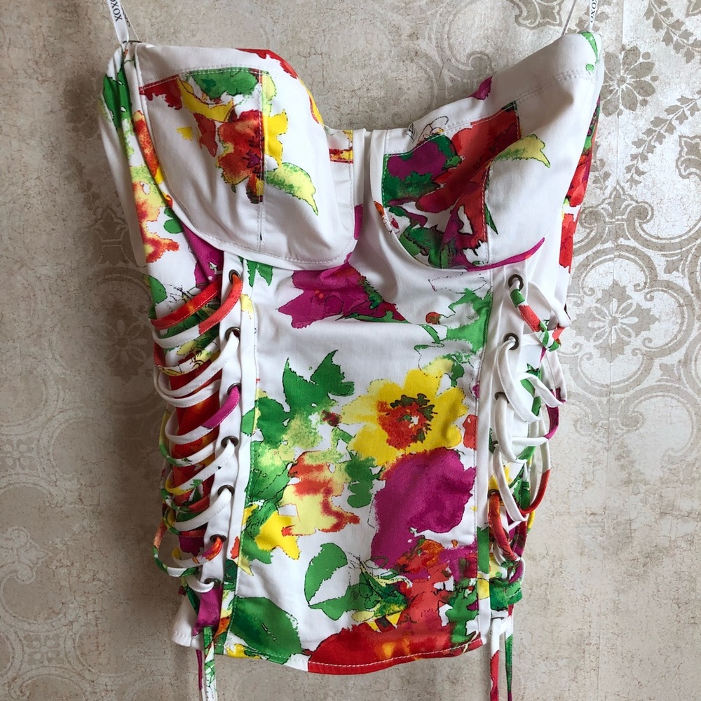 XOXO White Floral Lace-Up Corset